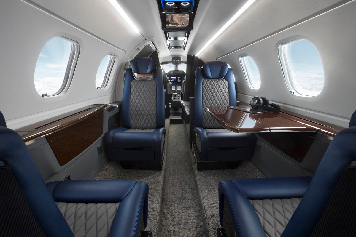 Phenom_300E_interior_01-1200x800-05618245-3674-49ab-9a19-2c9ef5207818